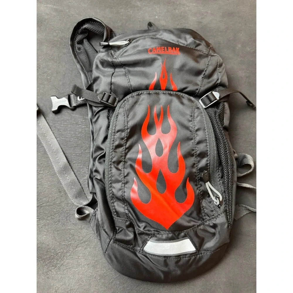 CamelBak Hydration Pack Backpack Black Red Flame Graphic Cycling Hiking Small
